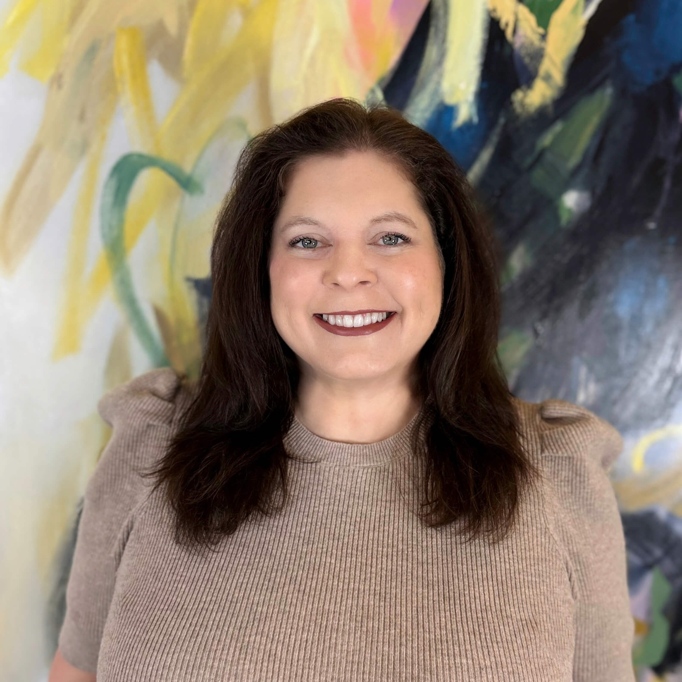 Tara Oyer headshot