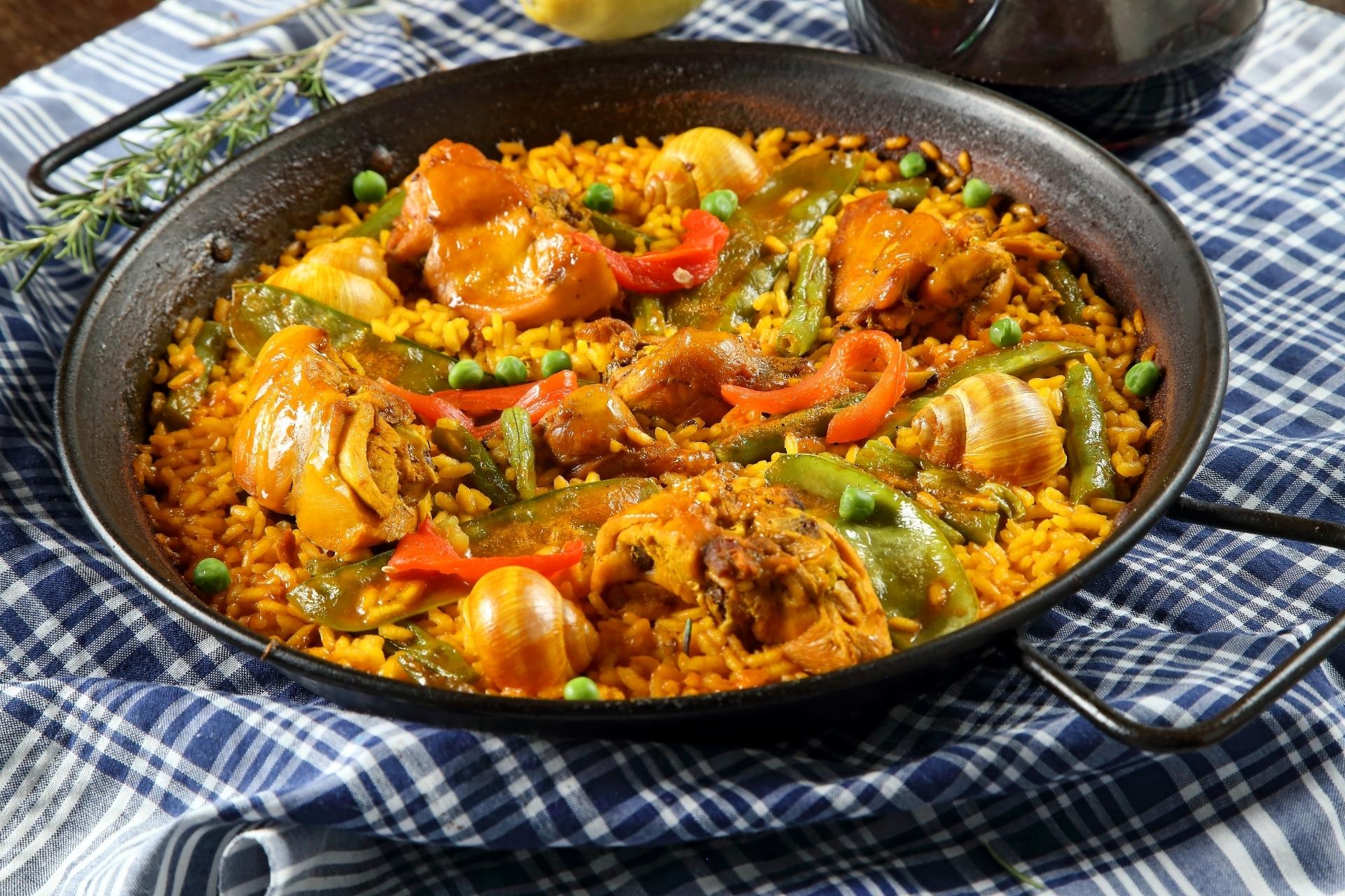 W-FA322 Traditional Paella