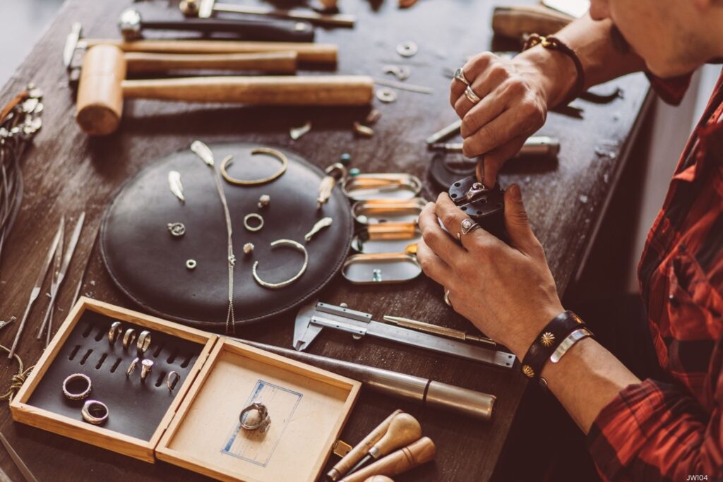 JW104 Fundamentals of Jewelry Fabrication I (Afternoon)