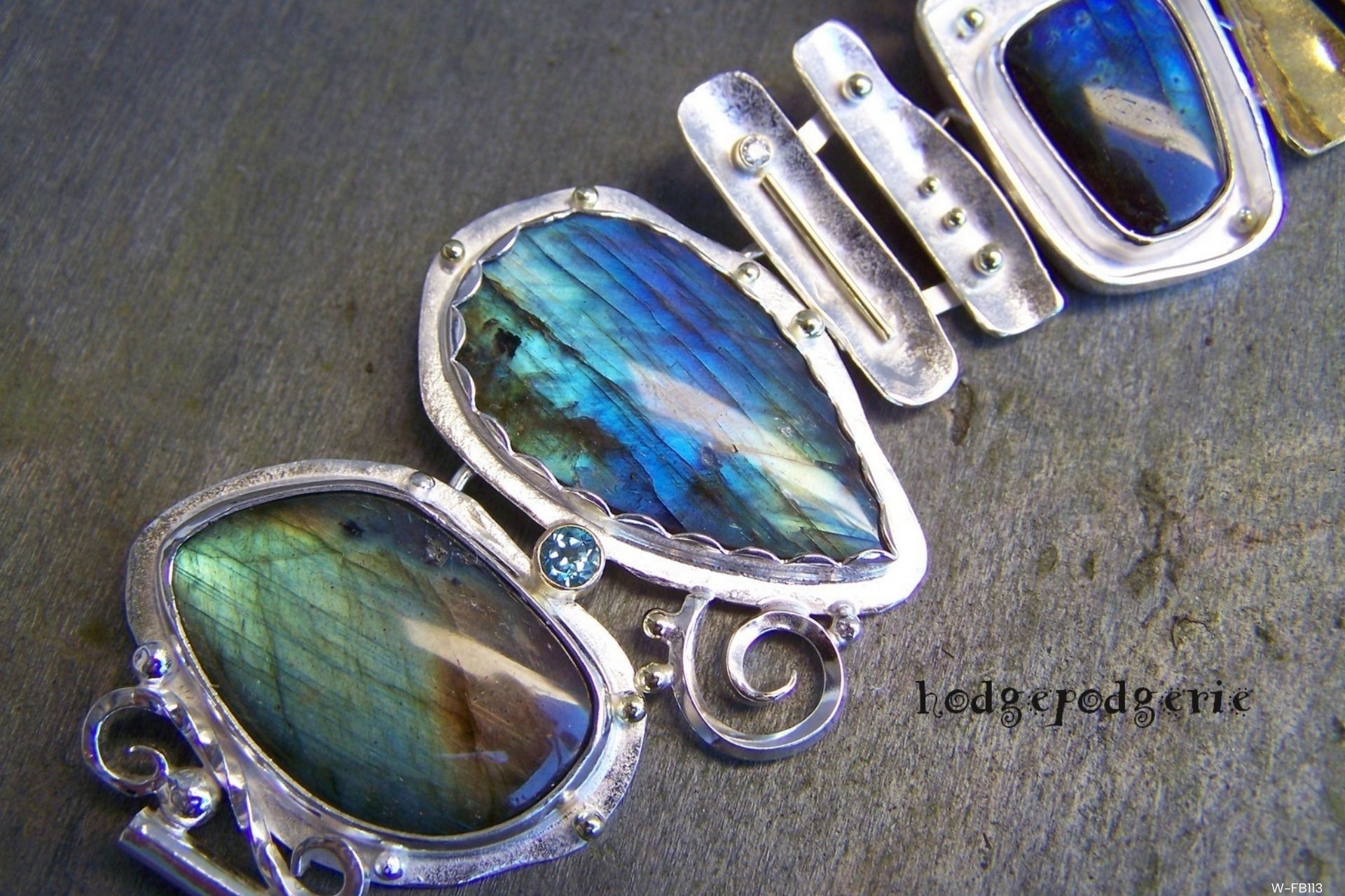JW222 Intermediate Metalsmithing