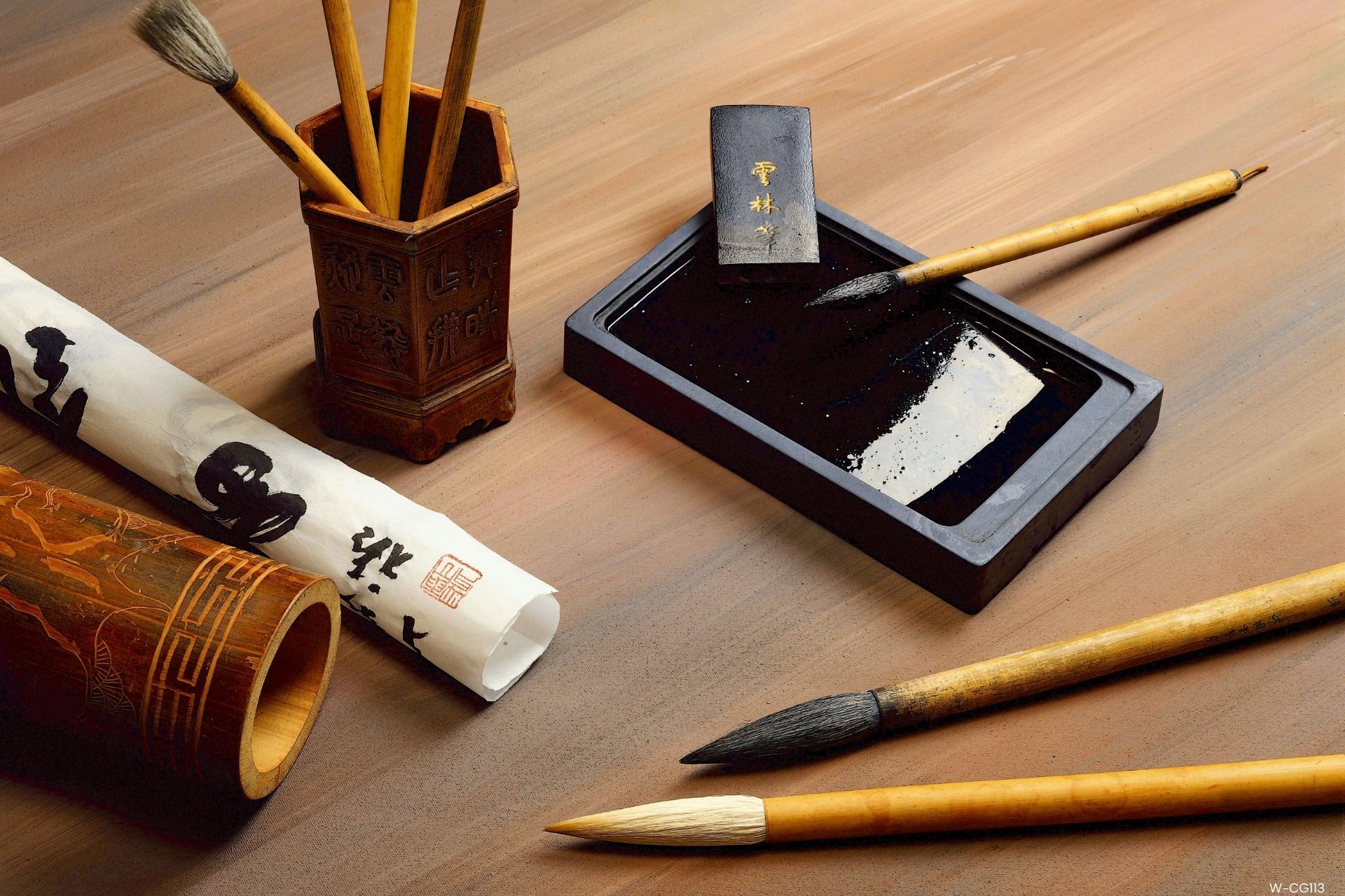 W-CG113 Calligraphic Drawing Halloween Edition